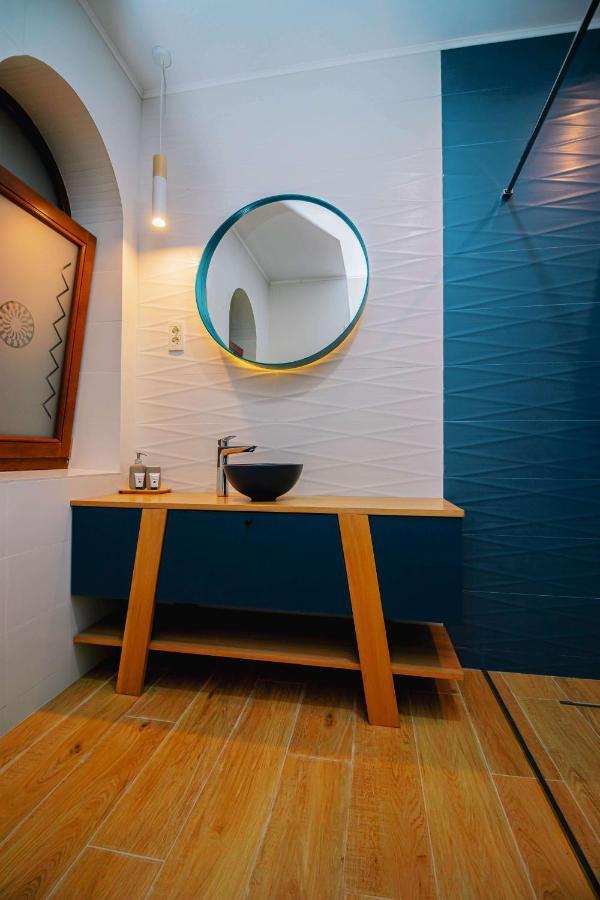 Bed and Breakfast Conacul Olarilor Baia de Fier Esterno foto